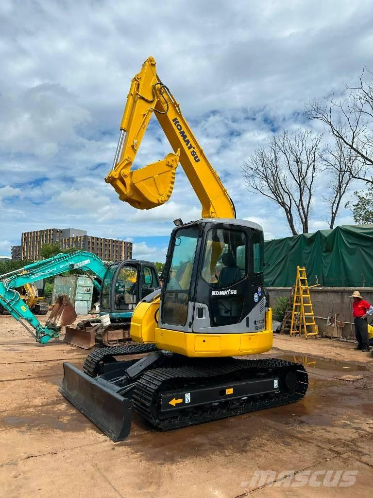 Komatsu PC 78 US-6N0 Beltegraver