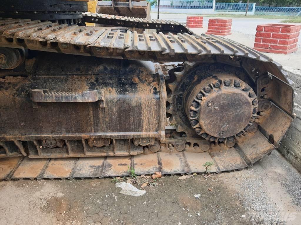 CAT 330 L Beltegraver