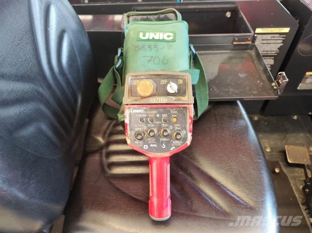 Unic URW 706 CDE Beltegående Kran