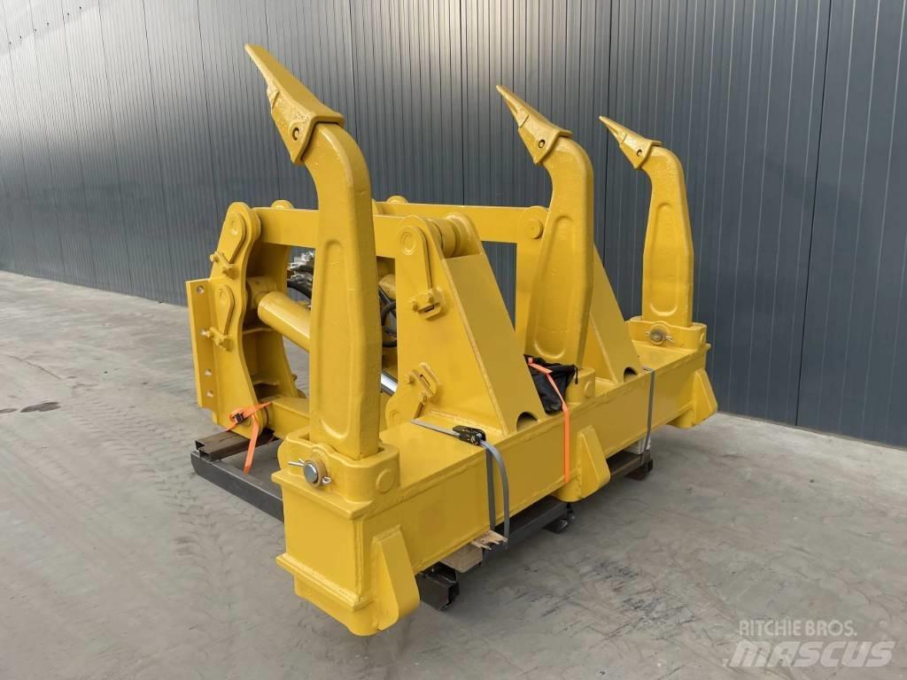 Komatsu D85 Rippere