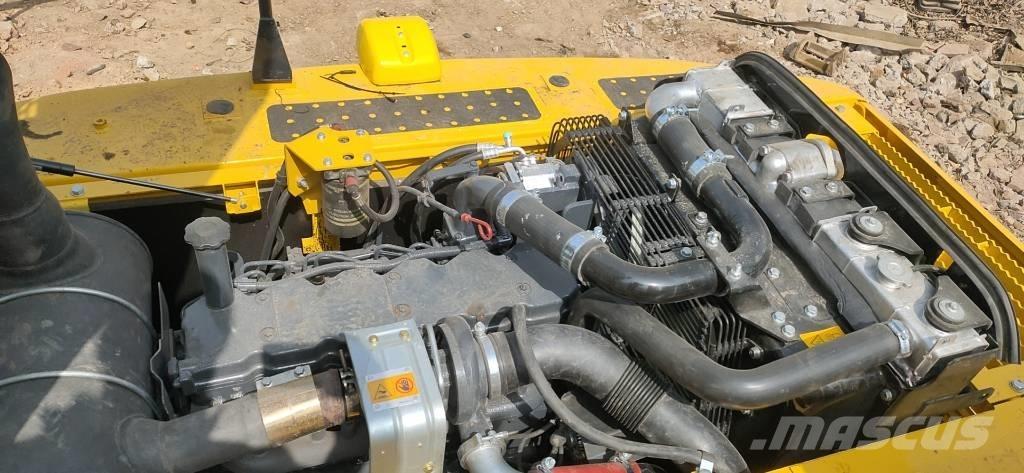 Komatsu pc200-8 Beltegraver