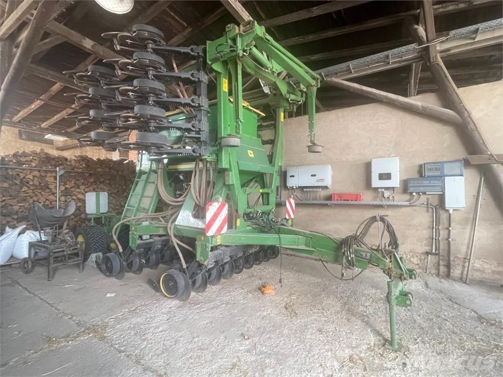 John Deere 750 A Såmaskiner