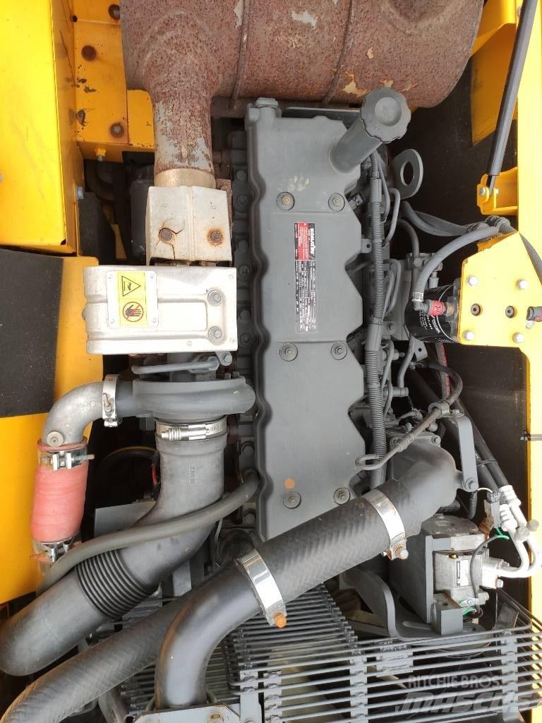 Komatsu PC 200 LC-8L Beltegraver