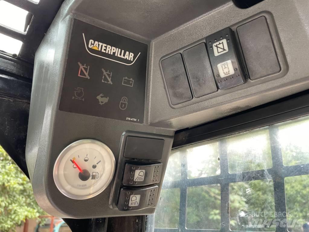 CAT 226B Kompaktlastere