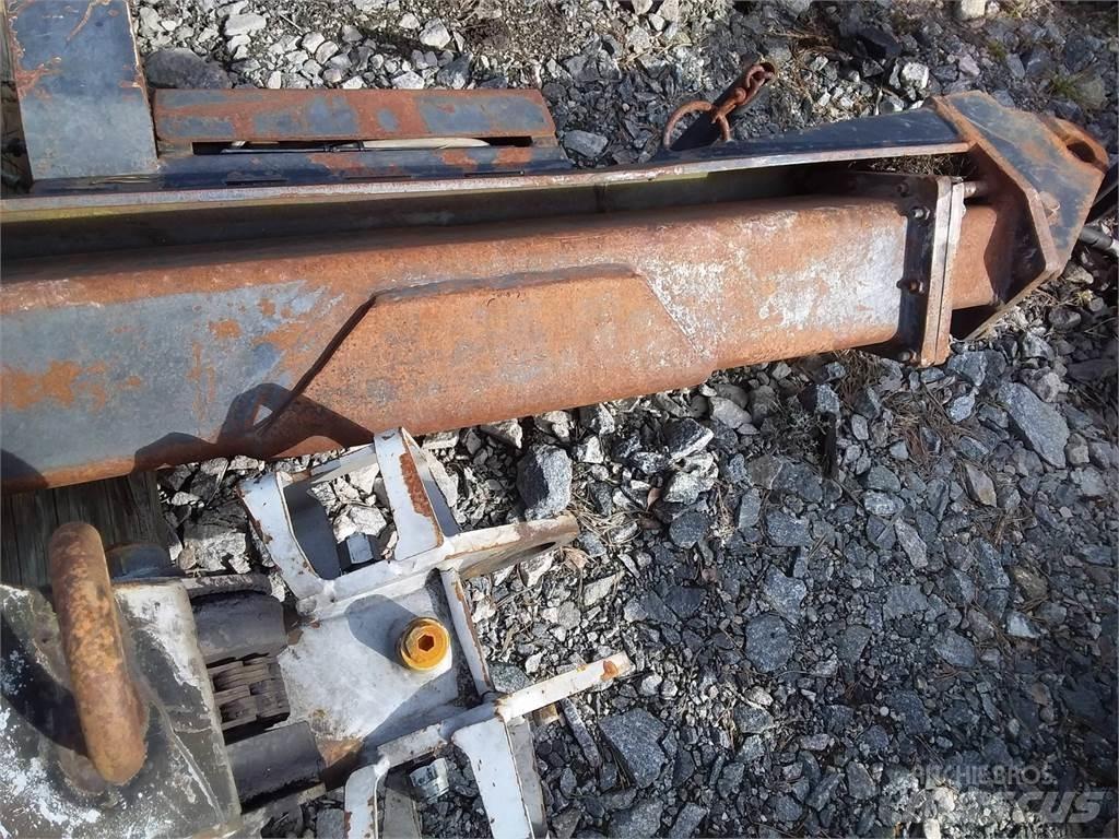 CAT 2200 Skogsmaskinkraner