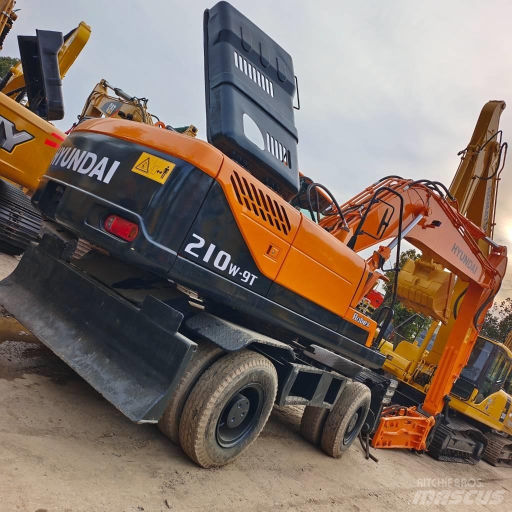 Hyundai 210W-9 Hjulgravere