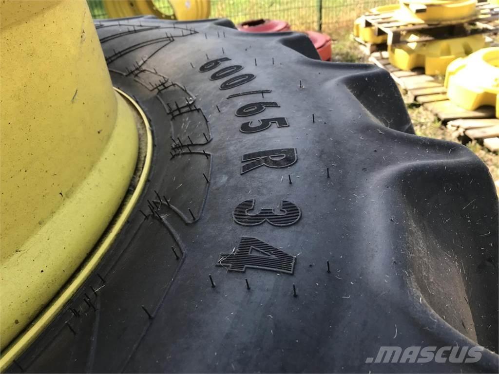 Mitas 600/65R34 Dekk, hjul og felger