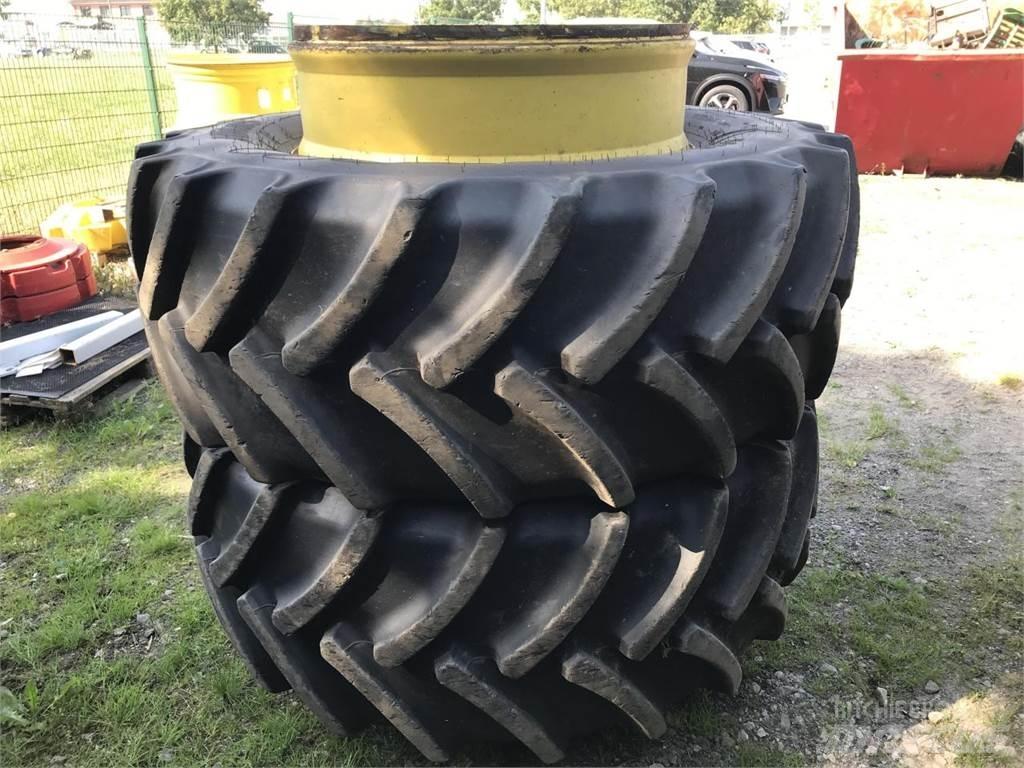 Mitas 600/65R34 Dekk, hjul og felger