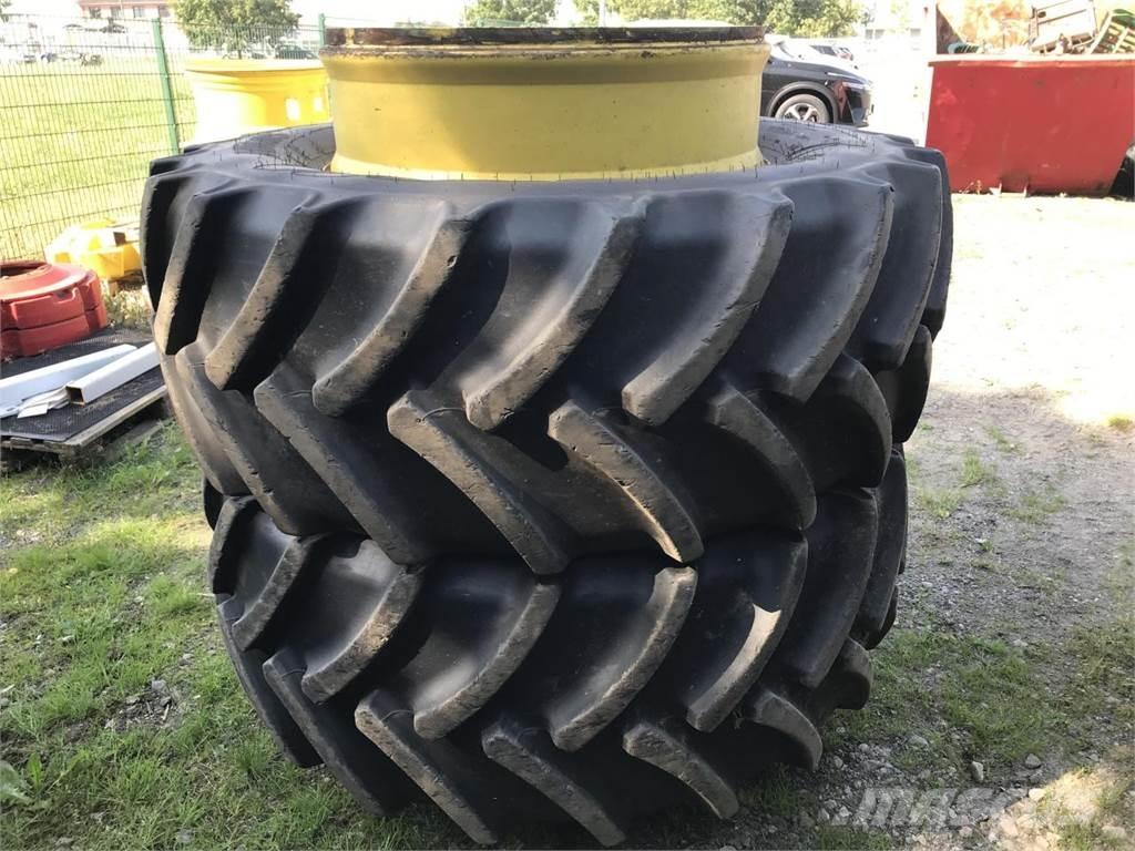 Mitas 600/65R34 Dekk, hjul og felger