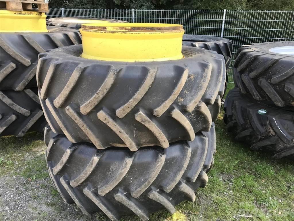 Mitas 600/65R34 Dekk, hjul og felger