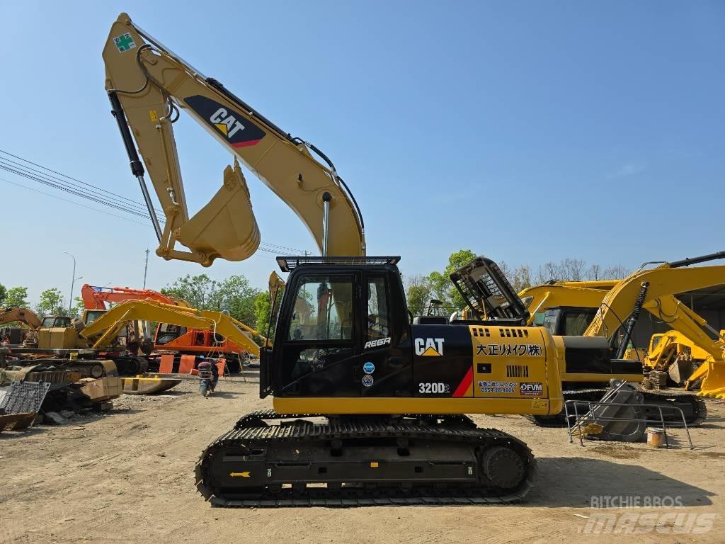CAT 320D2 Beltegraver