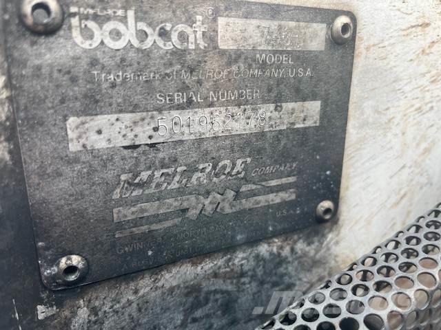Bobcat 743 Kompaktlastere