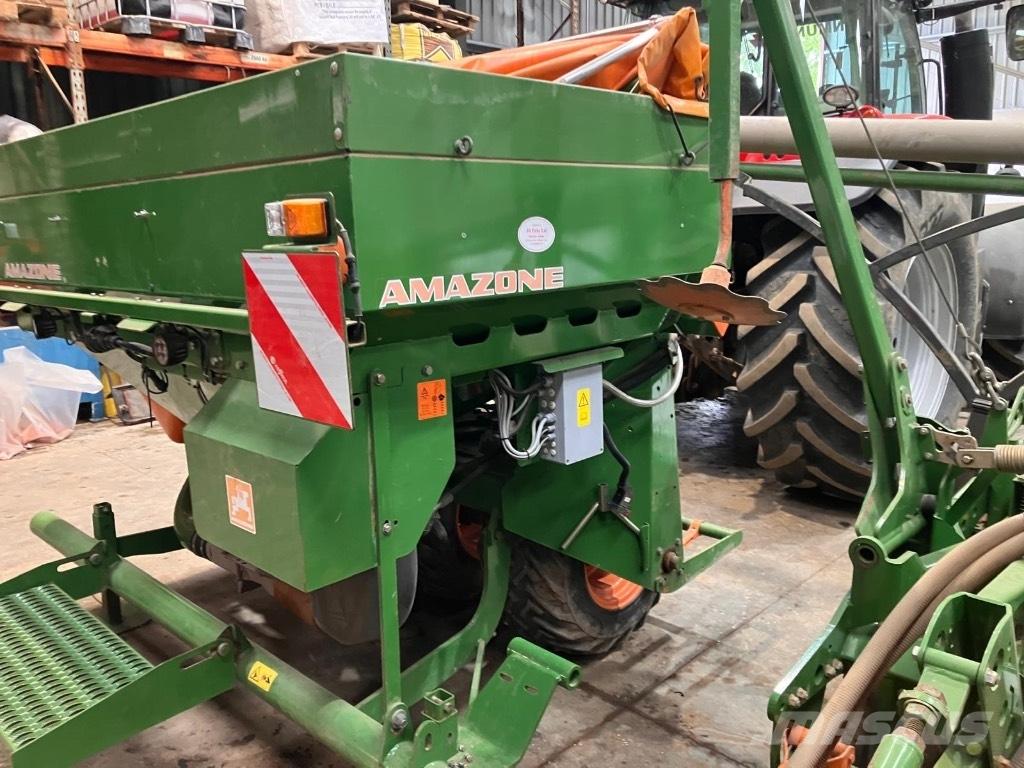 Amazone 4m Avant Kombinerte såmaskiner