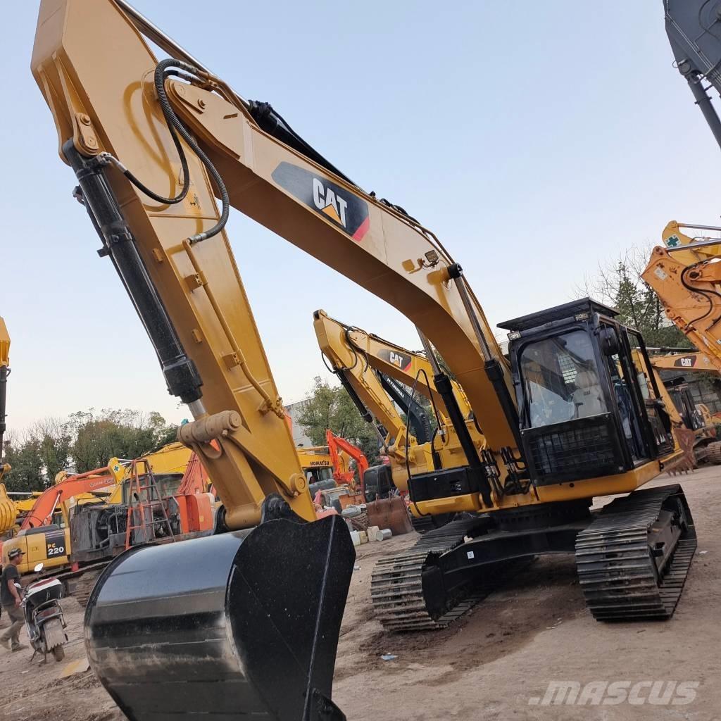 CAT 320 D2L Beltegraver