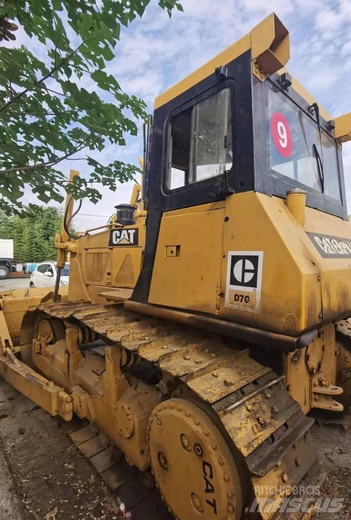 CAT D 7 G Dozere Beltegående