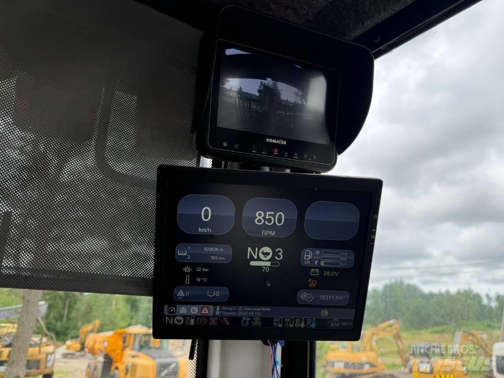 Komatsu 895 Lassbærere