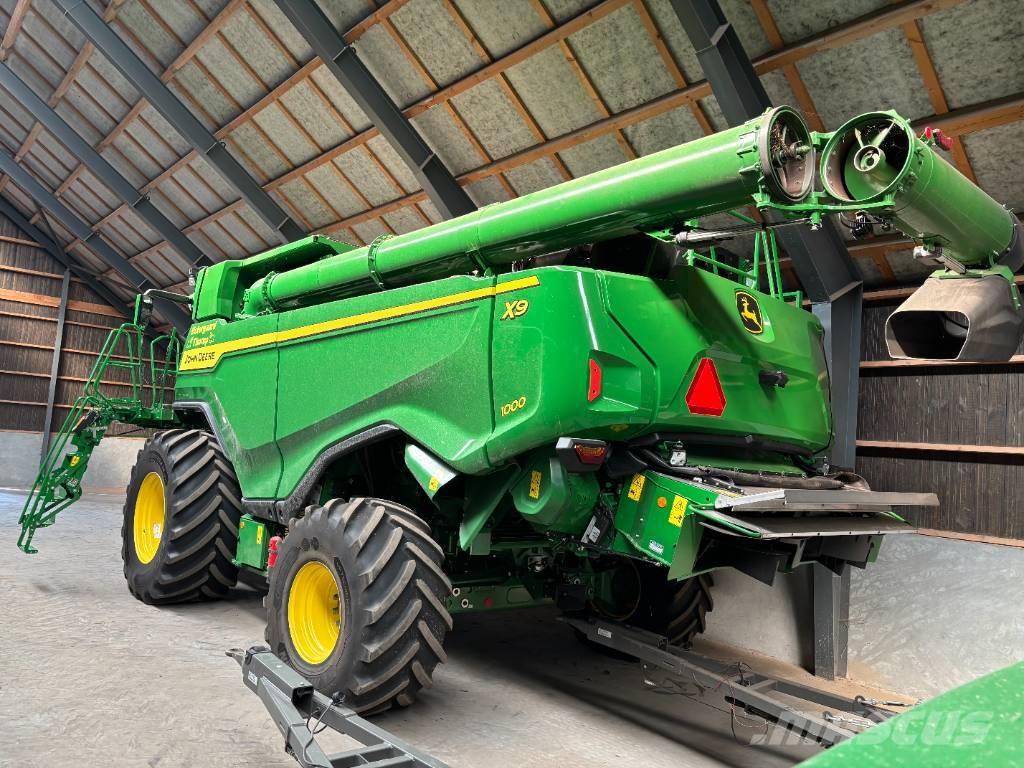 John Deere X9 1000 Skurtreskere