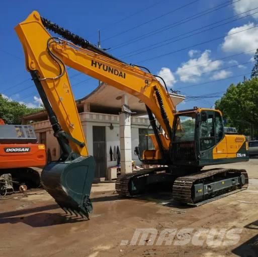 Hyundai R220LC-9S Beltegraver