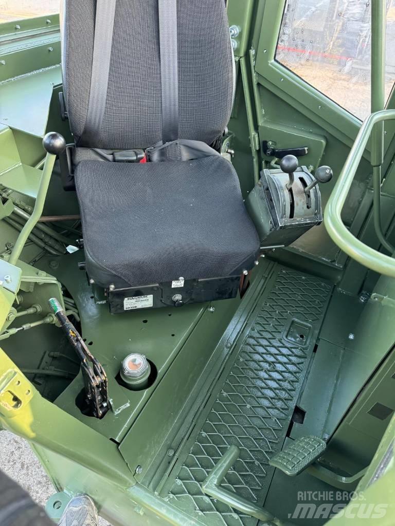 Clark Ranger 667C Stammelunner