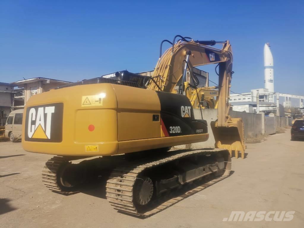 CAT 320 D Beltegraver