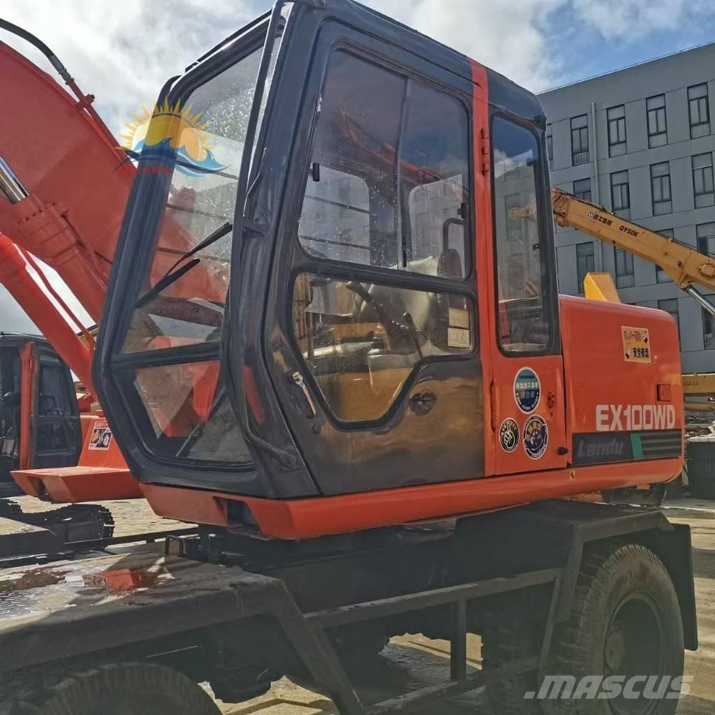Hitachi EX 100 W D Hjulgravere