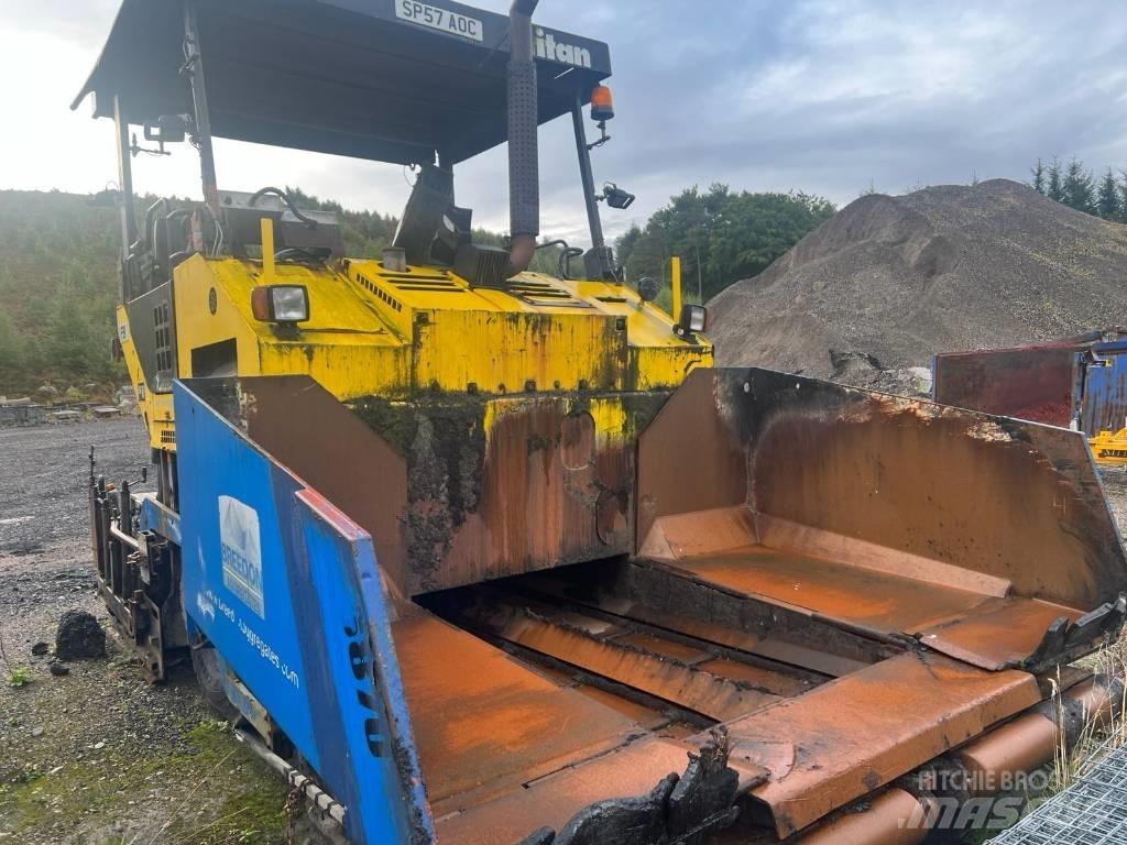 Titan 6870 Paver Asfaltutleggere