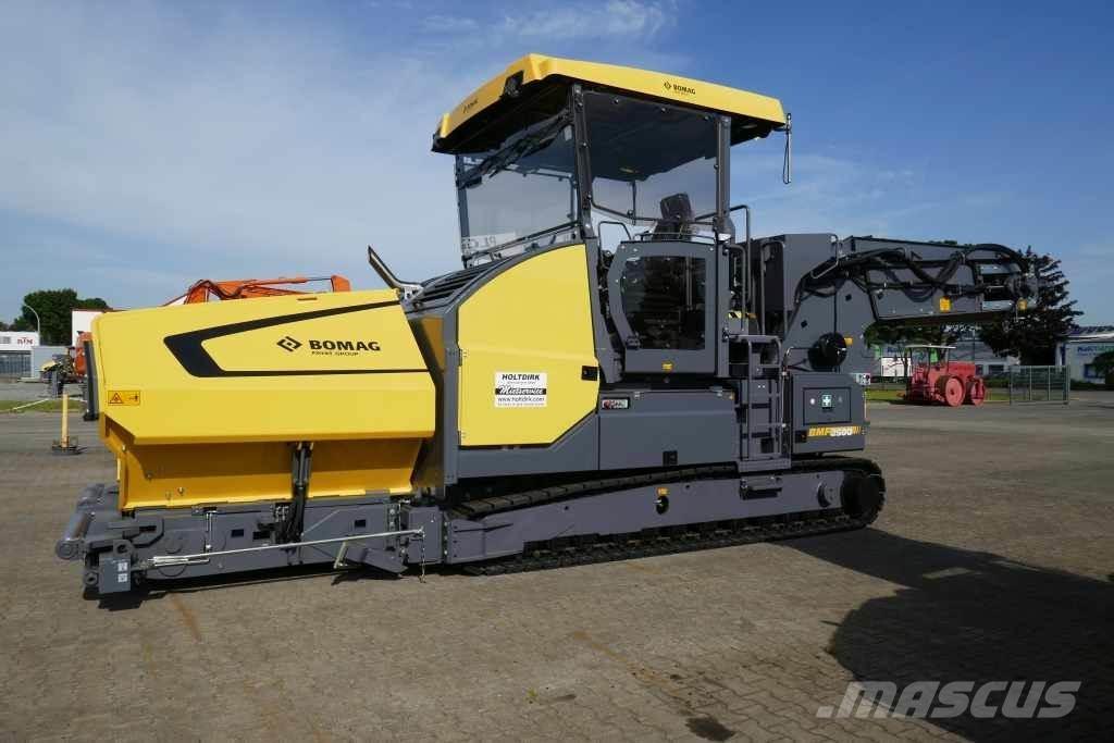 Bomag BMF 2500 M Matere