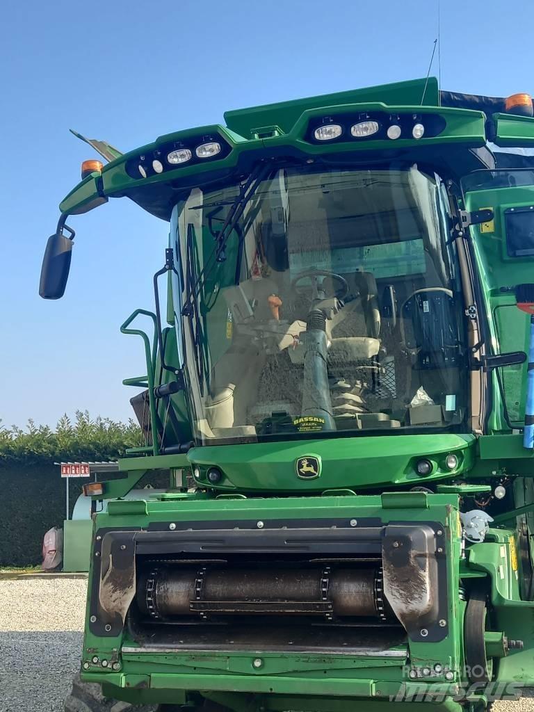John Deere S 780i Skurtreskere