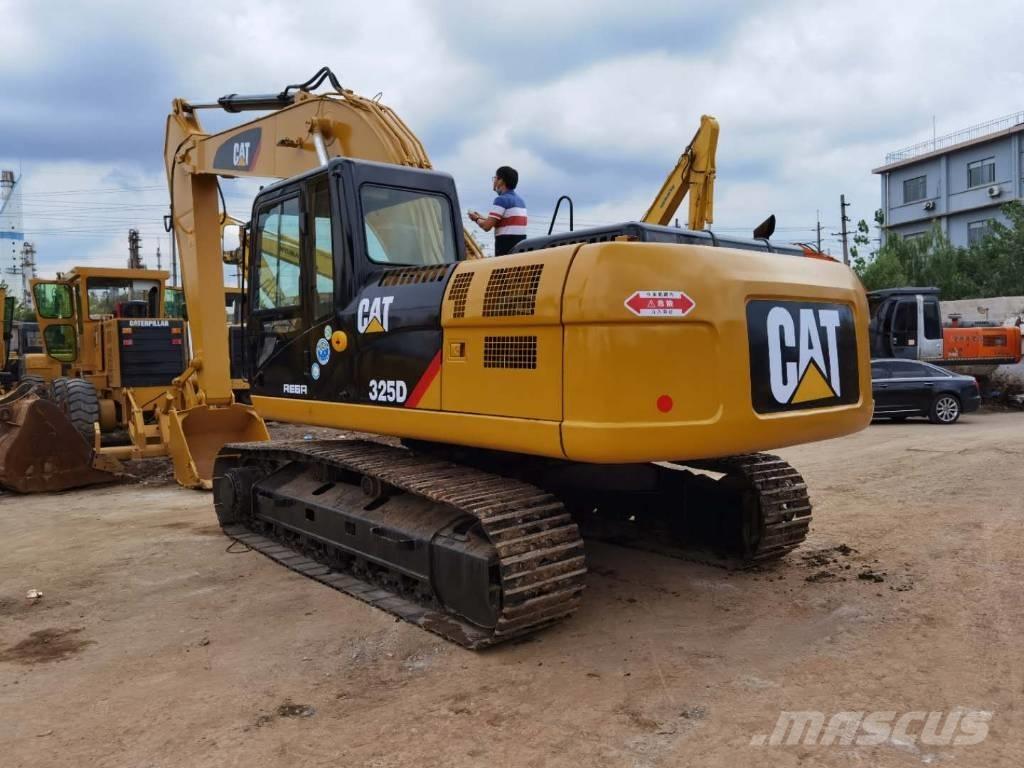 CAT 325DL Beltegraver