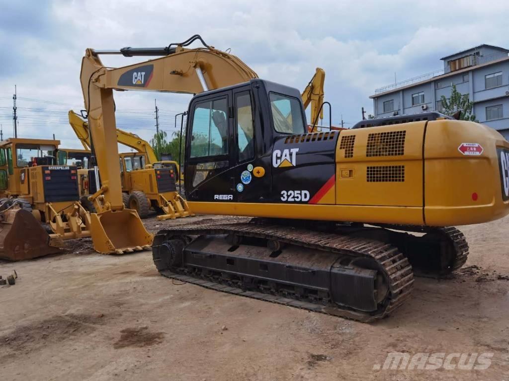 CAT 325DL Beltegraver