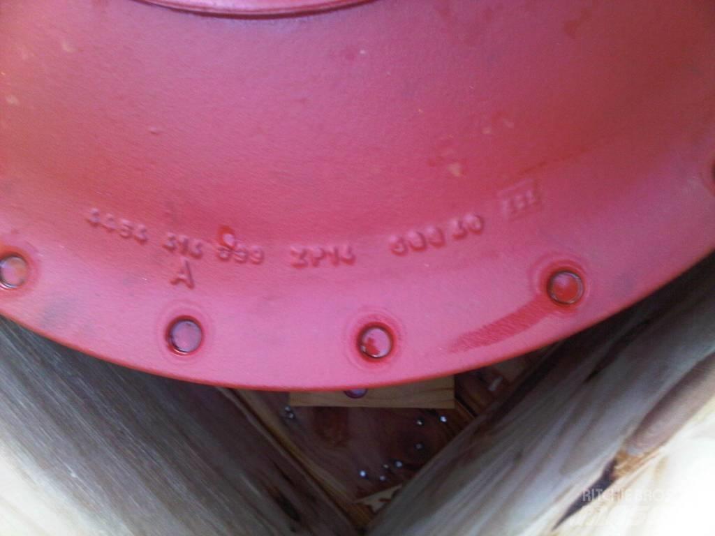 CASE 340 B Aksler