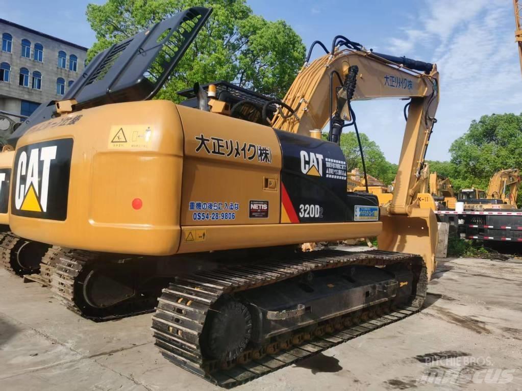 CAT 320d2 Beltegraver