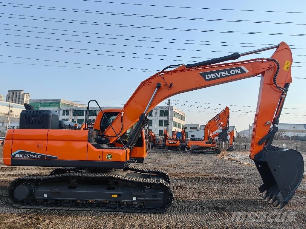 Doosan DX225 Beltegraver
