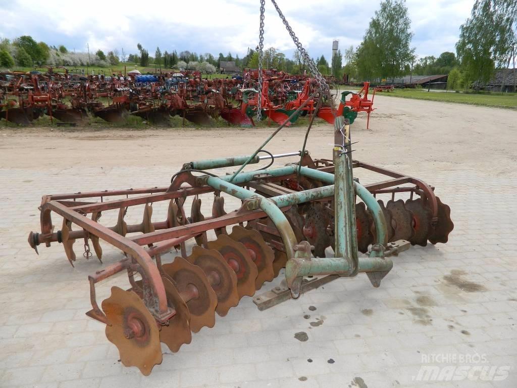 Kverneland 300 Skålharver