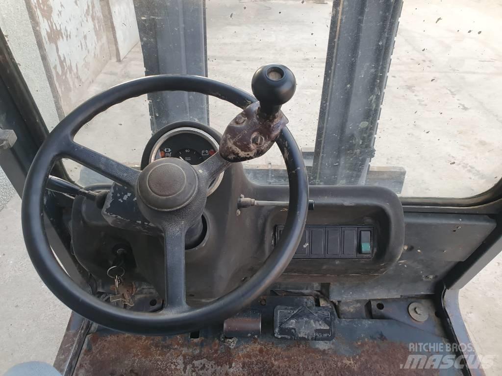 Linde H25D Diesel Trucker