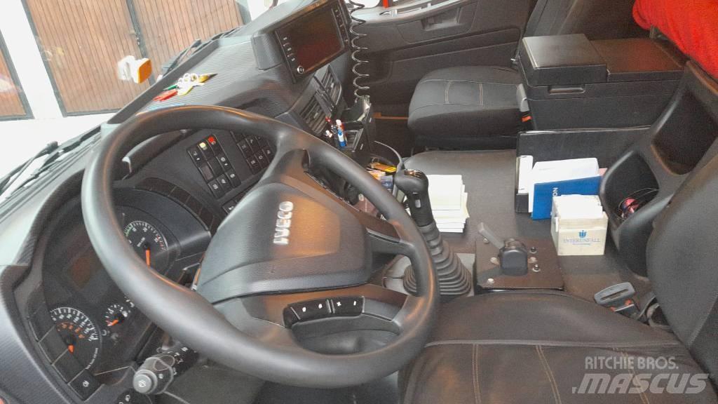 Iveco Trakker 450 Kranbil