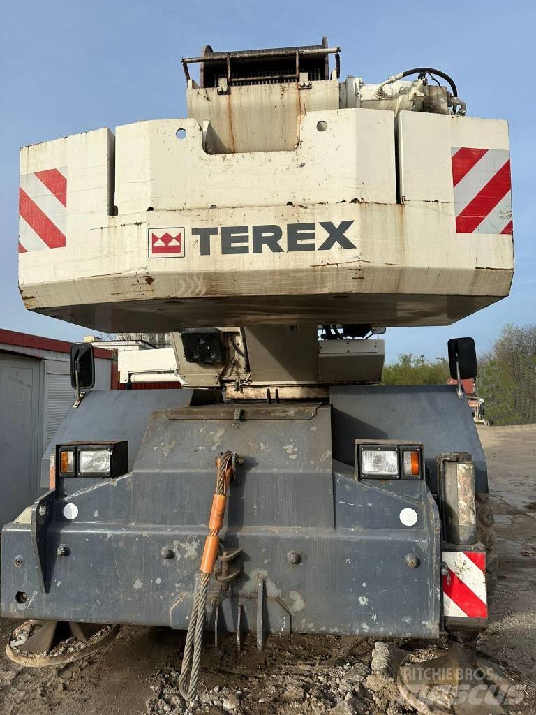 Terex A 600 Røff terreng kraner