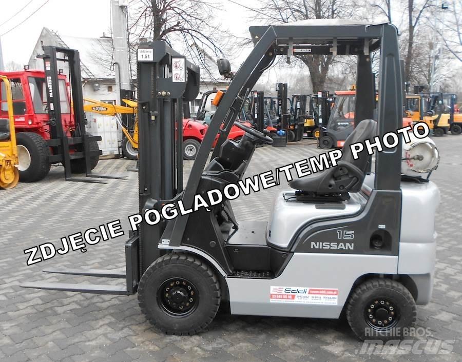 Nissan NP1F1A15D Propan trucker