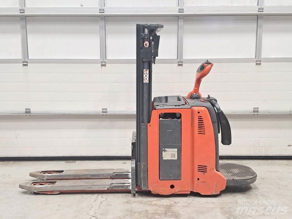 Linde D12 AP Ledestablere