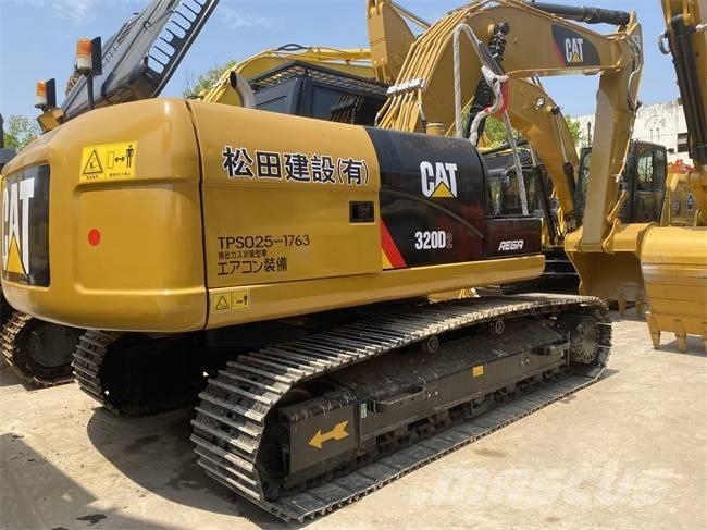 CAT 320 D2 Beltegraver