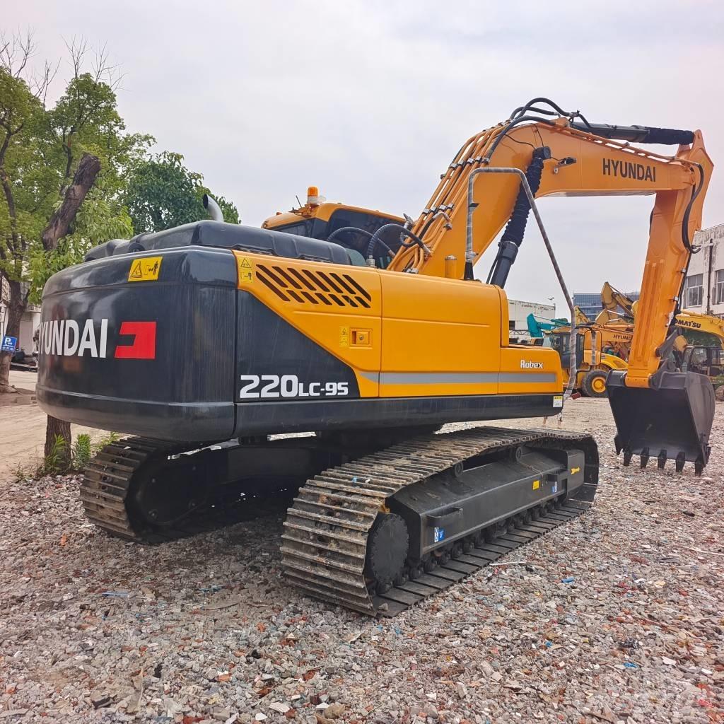 Hyundai 220LC-9 Beltegraver