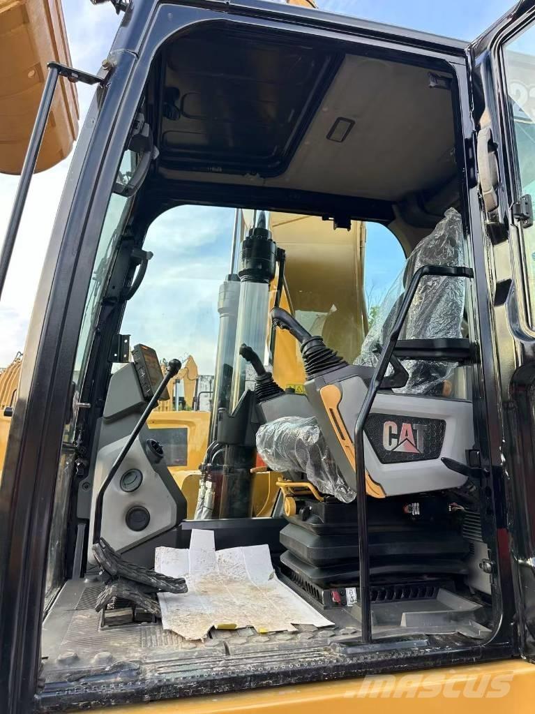 CAT 323 Beltegraver