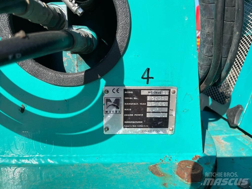 Maeda MC285C RME Beltegående Kran