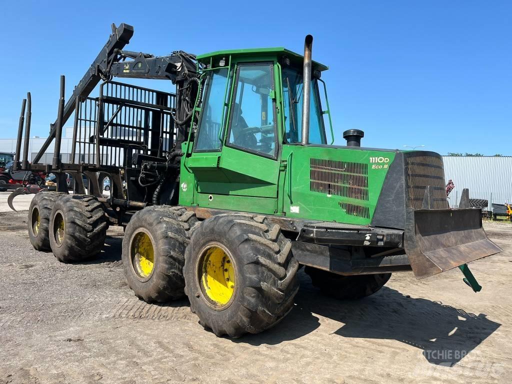 John Deere 1110D Lassbærere