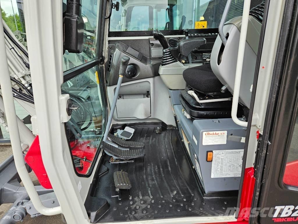 Takeuchi TB 230 Minigravere <7t