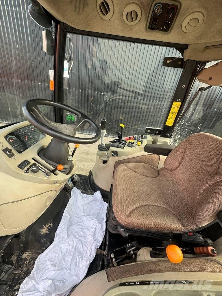 John Deere 3720 Kompakttraktorer