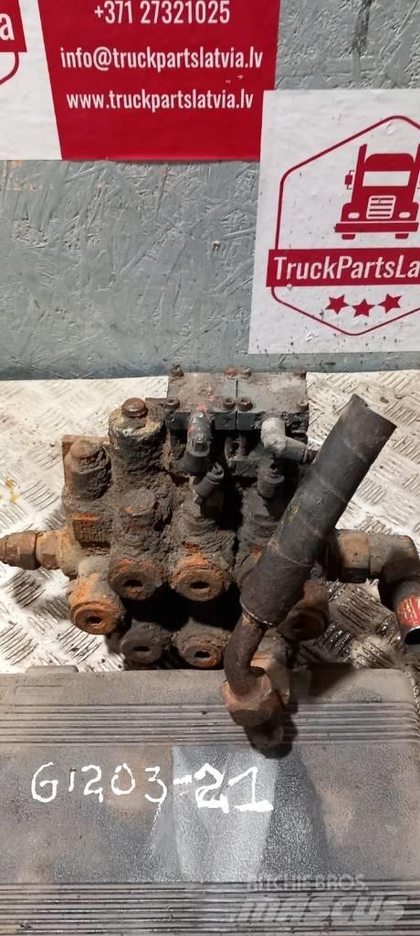 Scania 114 divider Hydraulikk
