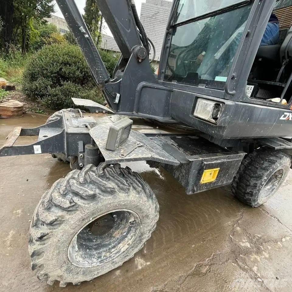 Doosan DX60W Hjulgravere