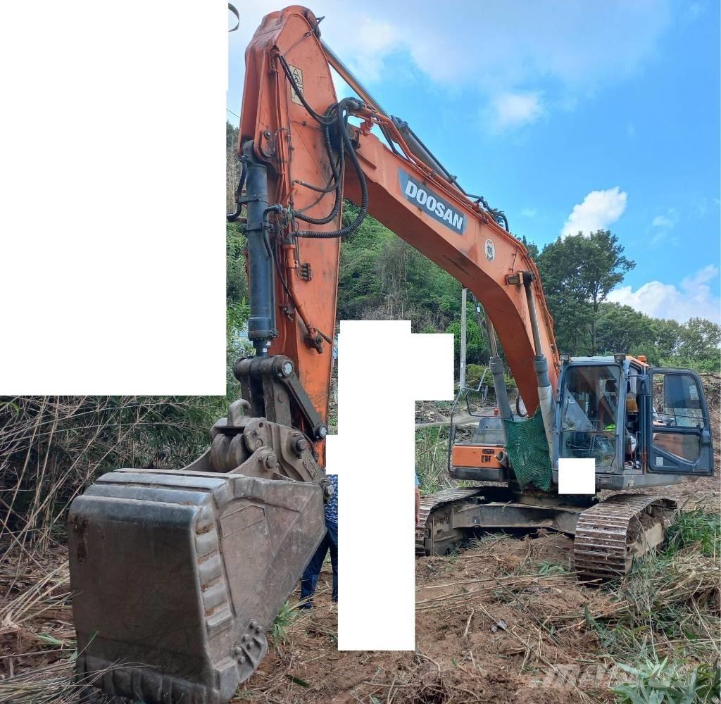 Doosan DX 300 LC-5 Beltegraver