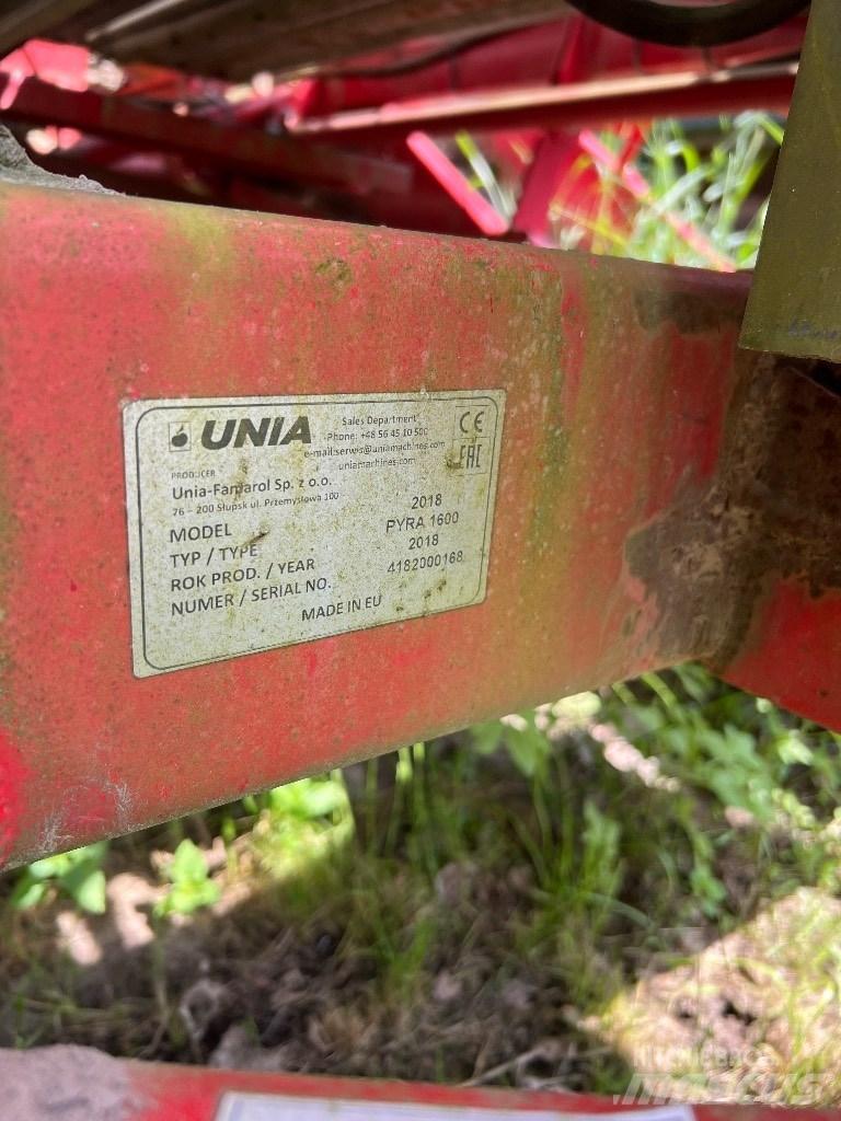 Unia PYRA 1600 Potetopptakere